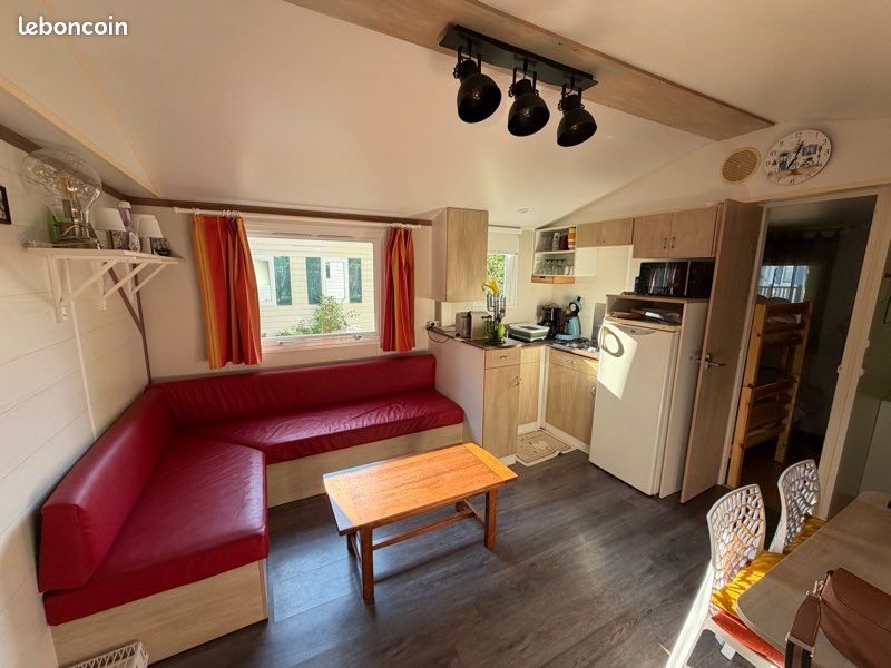 Local commercial 3 pièces 35 m² · à Avrillé · 35 m² · 15 000 €