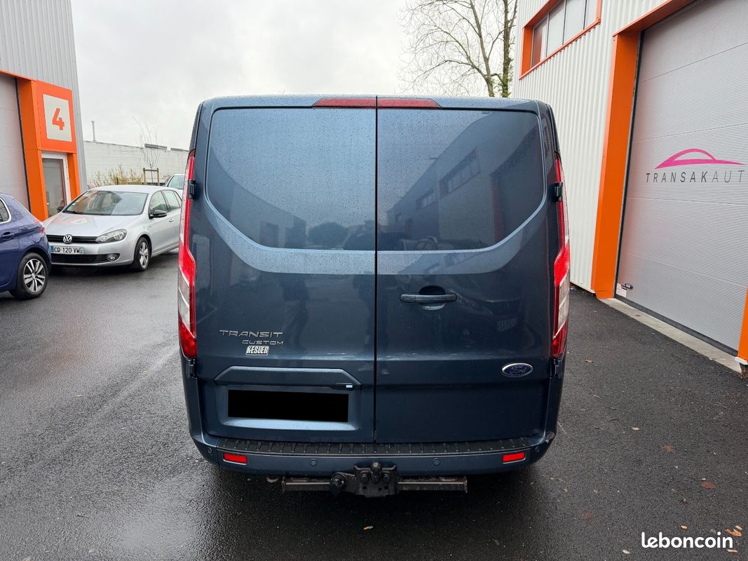 FORD TRANSIT CUSTOM FOURGON L1H1 2.0 ECOBLUE 130ch * DISTRIBUTION OK (image 4)