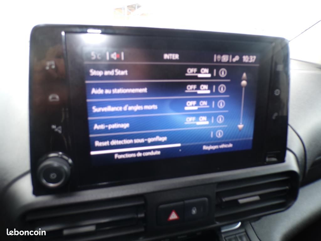 Toyota Proace City 1.5 D-4D 100 MEDIUM STYLE (image 23)