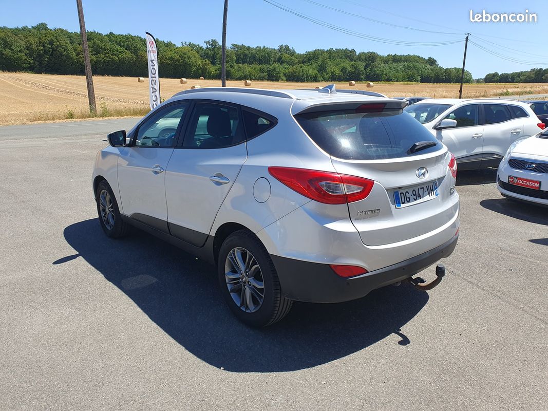 Hyundai ix35 1.7 CRDI 115 2wd blue drive pack business (image 3)