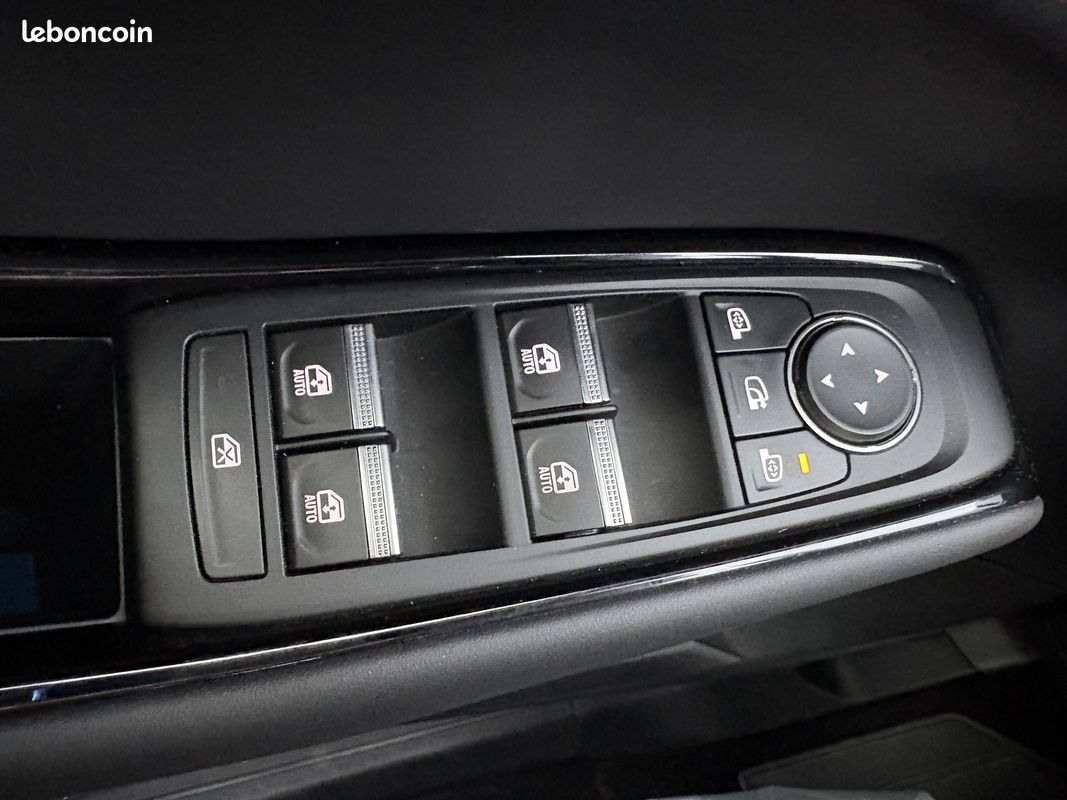 RENAULT Rafale E-Tech full hybrid 200ch esprit Alpine (image 18)