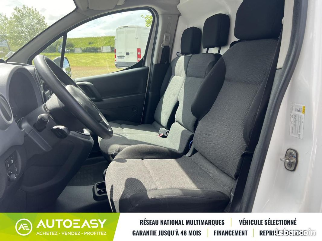 Citroën Berlingo II 1.6 BlueHDi 75ch CLUB / Climatisation / isotherme / Garantie 6 mois (image 11)