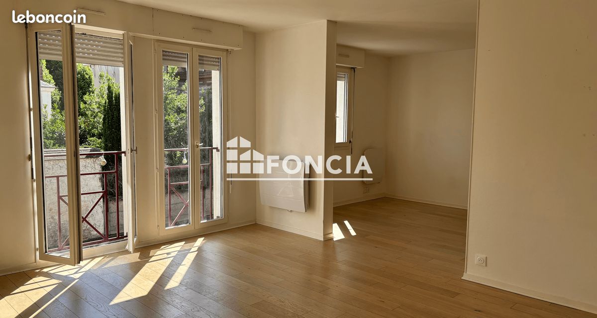 Appartement 2 pièces 52 m² · à Fontainebleau · 52 m² · 780 €