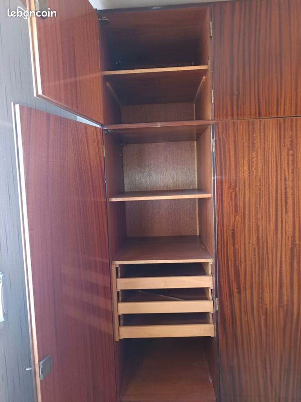 Très grande armoire/penderie/étagères/tiroirs (image 3)