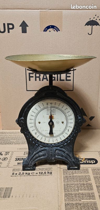 Balance de cuisine ancienne vintage collection STUBE - Collection Balance de cuisine ancienne vintage collection STUBE - Collection