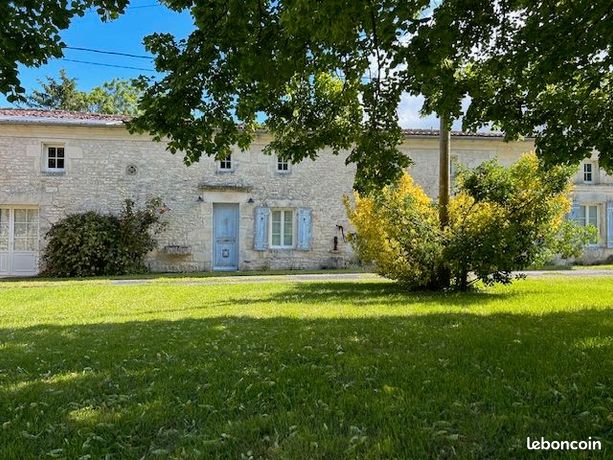 Maison 7 pièces 290 m²