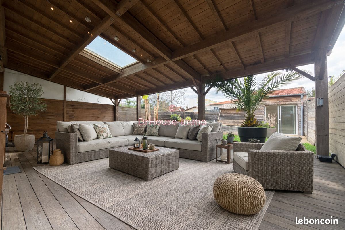 Maison 4 pièces 136 m² · à Cenon · 136 m² · 379 000 €