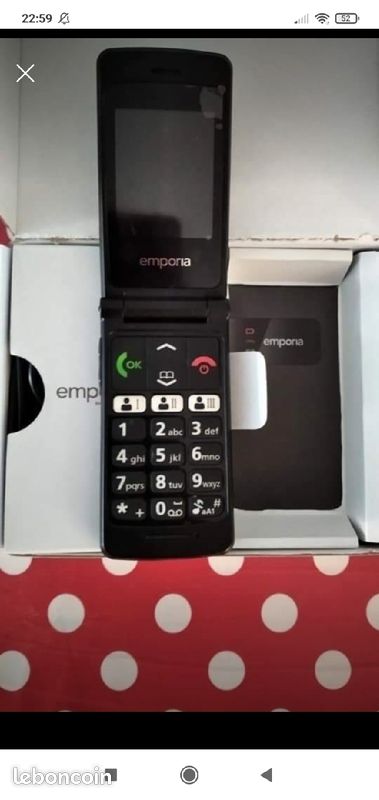 Téléphone portable à clapet (image 3)