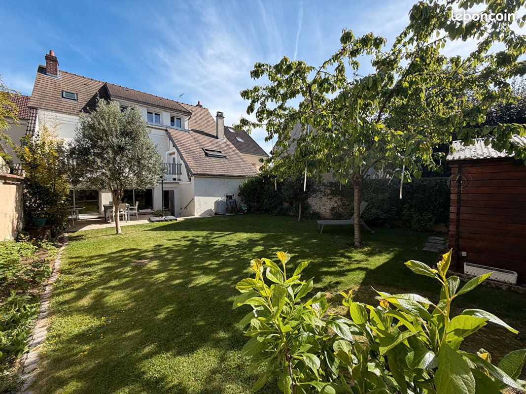 Maison 7 pièces 165 m² · à Quincy-Voisins · 165 m² · 354 500 €