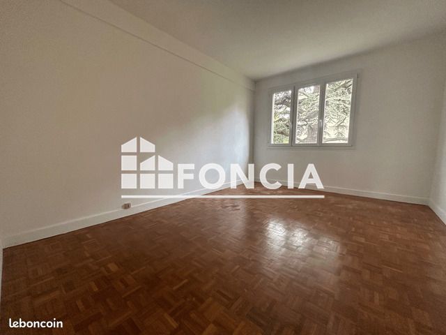 Appartement a louer saint-germain-en-laye - 3 pièce(s) - 77 m2 - Surfyn