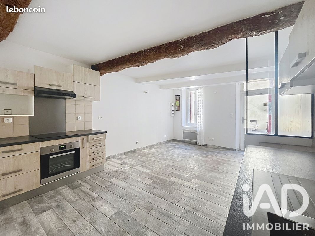 Maison 3 pièces 76 m² · à Lambesc · 76 m² · 950 €/mois