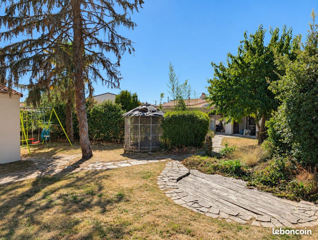 Maison 5 pièces 134 m² · à Saint-Sébastien-sur-Loire · 134 m² · 470 000 €
