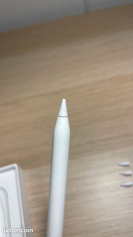 Apple pencil 1 (image 3)