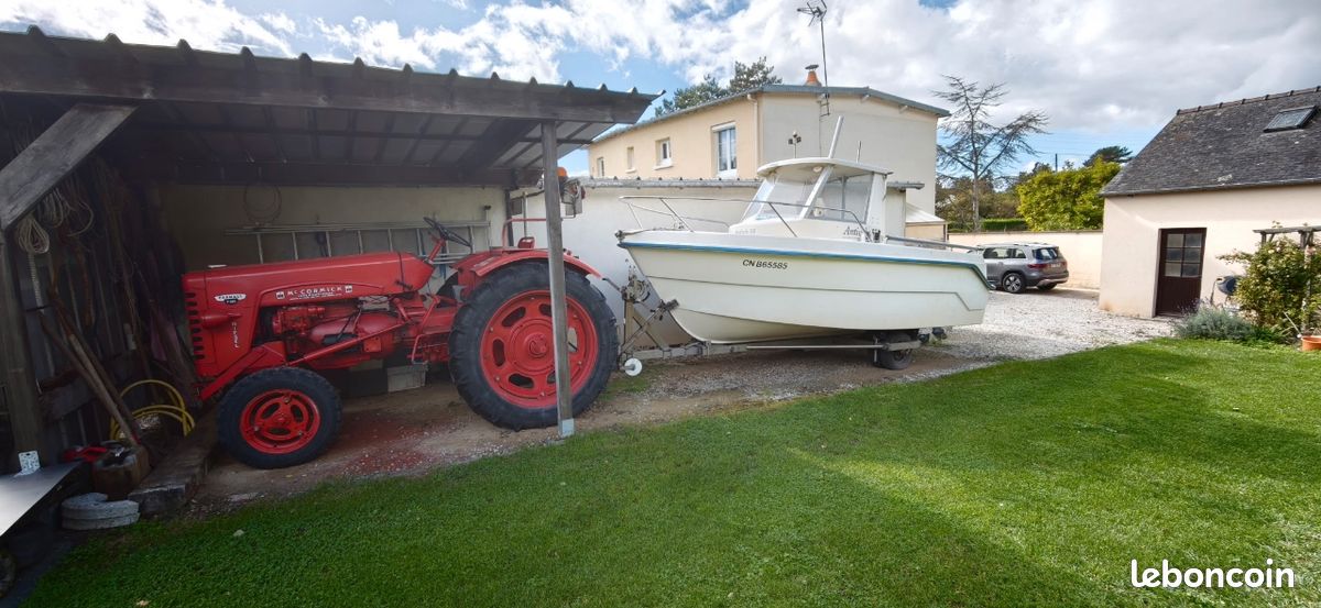 🚤 ENSEMBLE BATEAU GUIMARINE ANTIOCHE 550 + TRACTEUR McCORMICK (image 1)