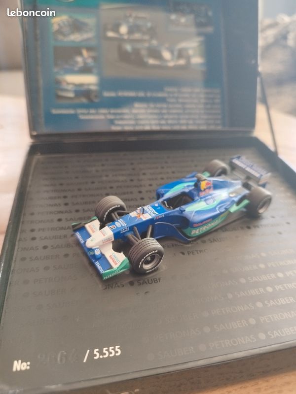 Coffret minichamps édition limitée sauber petronas c21 (image 2)