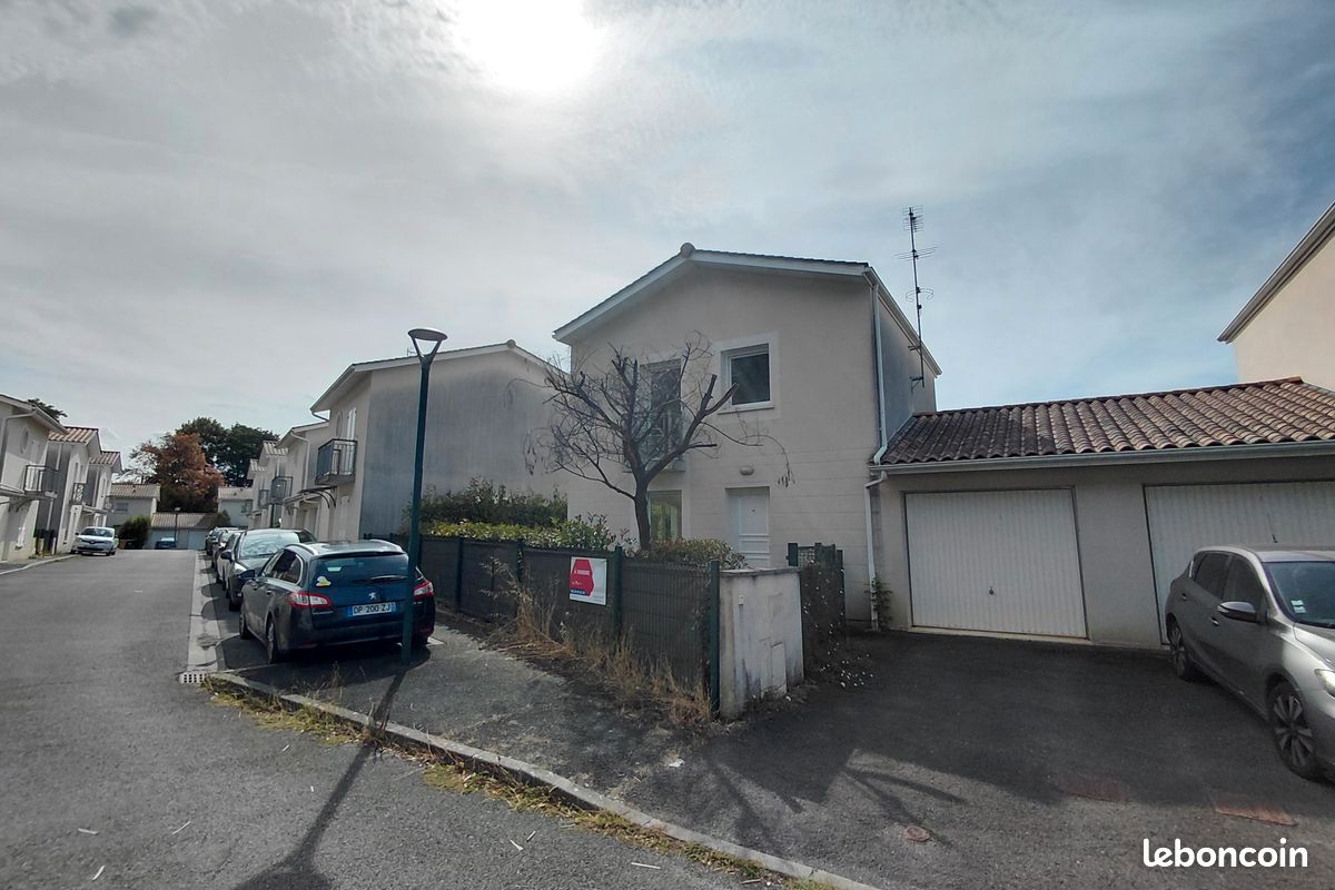 Maison 3 pièces 72 m² · à Bourg · 72 m² · 165 800 €