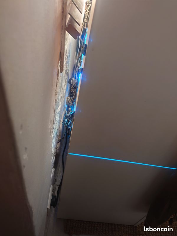 Meuble LED laqué blanc (image 10)