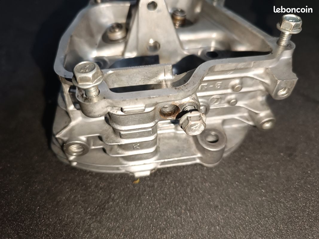 Culasse nue Karting subaru 211 kx21 ou ex21 nettoyée (image 4)