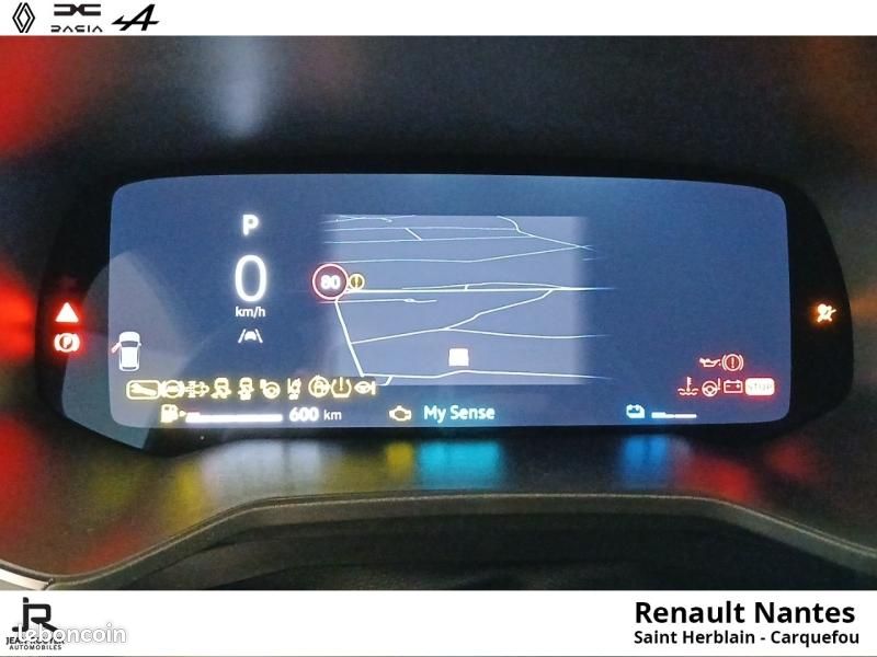 Renault Clio 1.6 E-Tech 145ch full hybrid Techno (image 12)