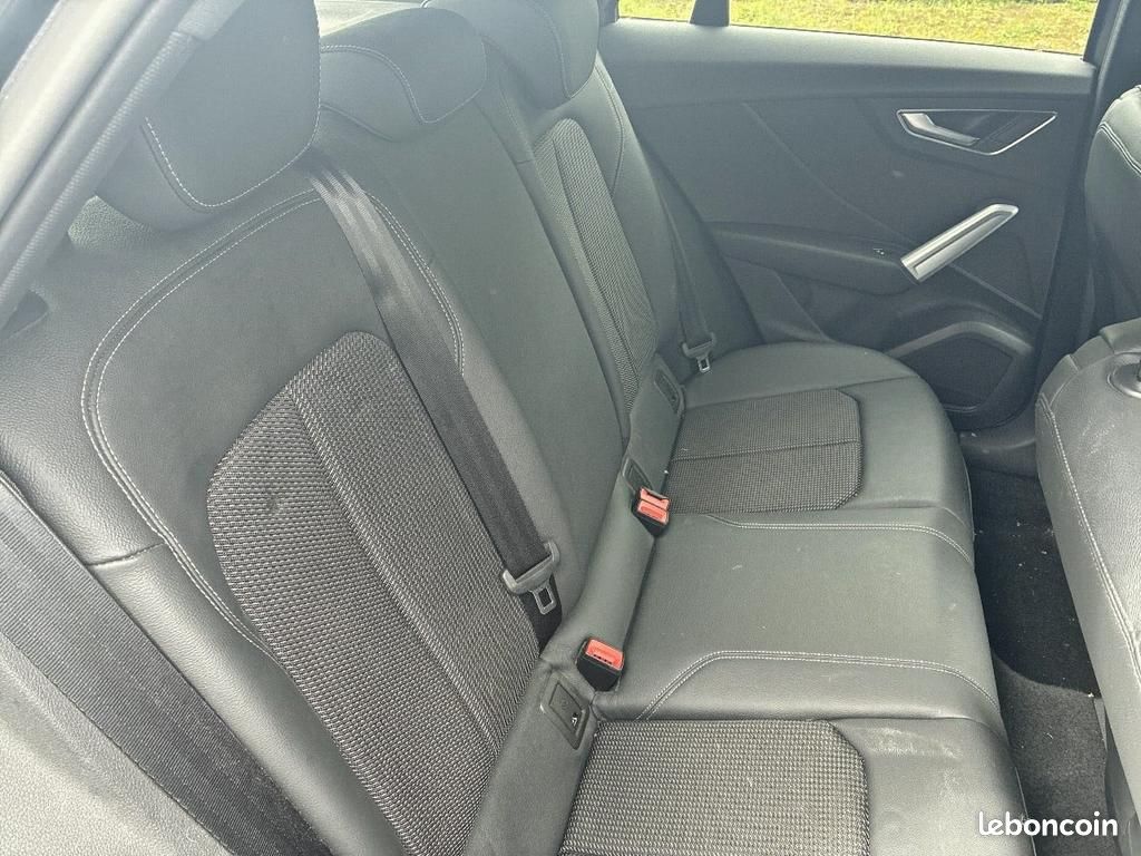 Audi Q2 35 TFSI 150 S tronic 7 S line Plus (image 16)