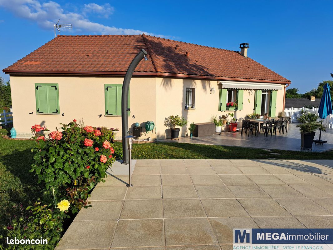 Maison 5 pièces 90 m² · à Merlaut · 90 m² · 229 000 €