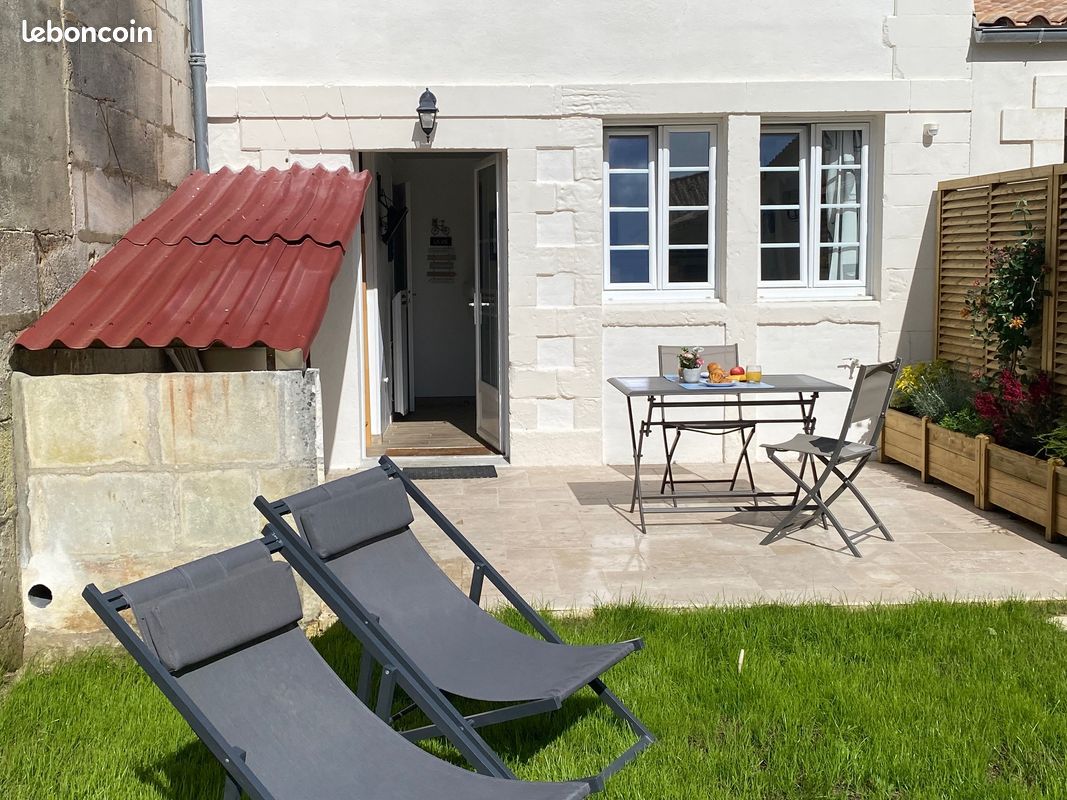 Appartement 2 pièces 30 m² · à Rochefort · 30 m² · 750 €/mois