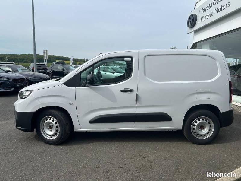 Toyota PROACE CITY Medium Electric 136ch 50 kWh Start Confort 3P MY25 (image 13)