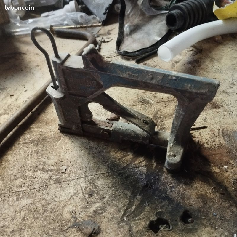 Vieux outils (image 2)