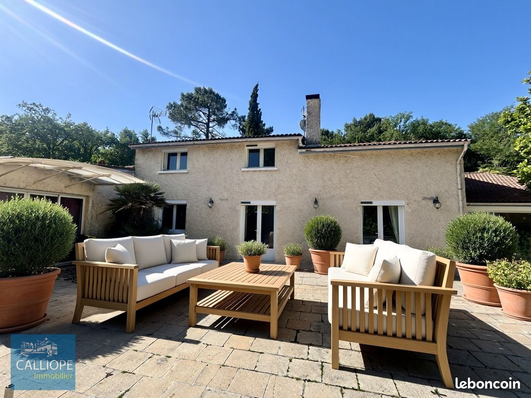 Maison 6 pièces 166 m² · au Pian-Médoc · 166 m² · 399 000 €