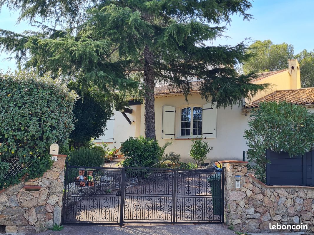 Maison 5 pièces 134 m² · à Fréjus · 133,8 m² · 670 000 €