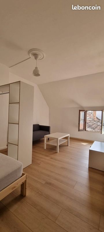Appartement 1 pièce 27 m² · à Arpajon · 27 m² · 800 €/mois