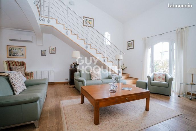 Villa 5 pièces 160 m²