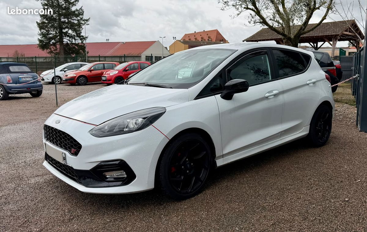 Ford Fiesta ST Mk8 1,5 L Ecoboost 200 CV / Pack performance (image 6)