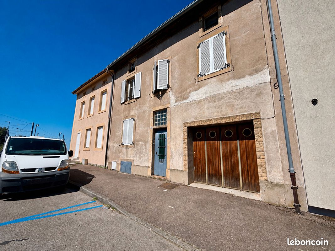 Maison 5 pièces 152 m² · à Uckange · 152 m² · 175 000 €