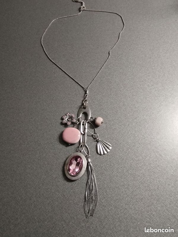 Collier fantaisie (image 2)