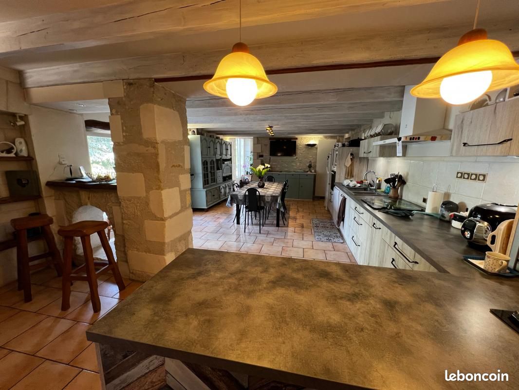 Maison 5 pièces 275 m² - Cozes 17120 (image principale 9)