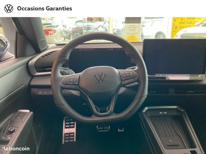 Volkswagen T-Roc 1.5 eTSI 150ch R-Line DSG7 (image 31)