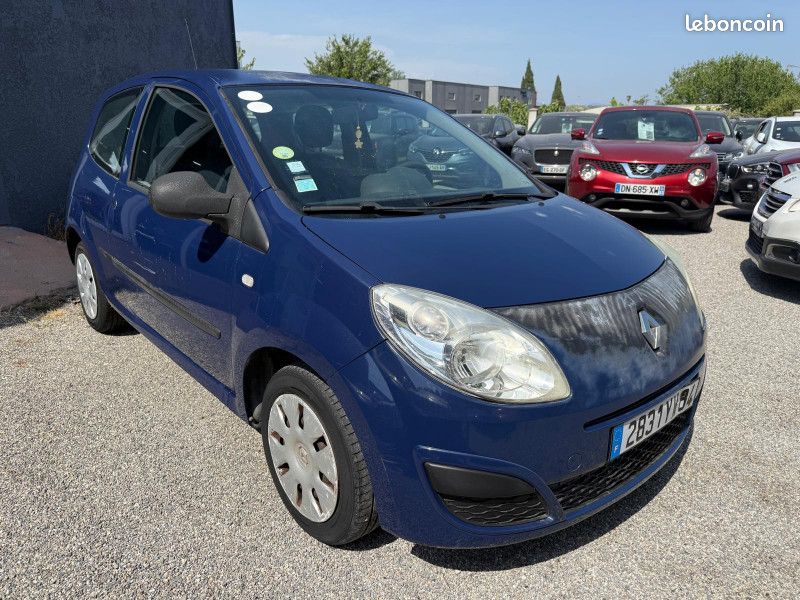 Renault TWINGO II 1.2 16V 75CH DYNAMIQUE (image 6)