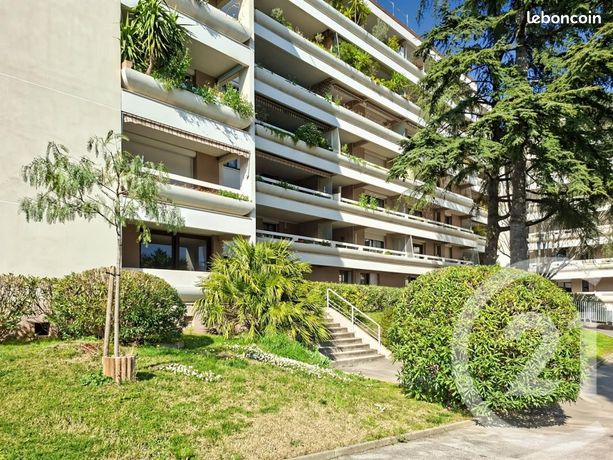 Appartement 4 pièces 78 m² — 10