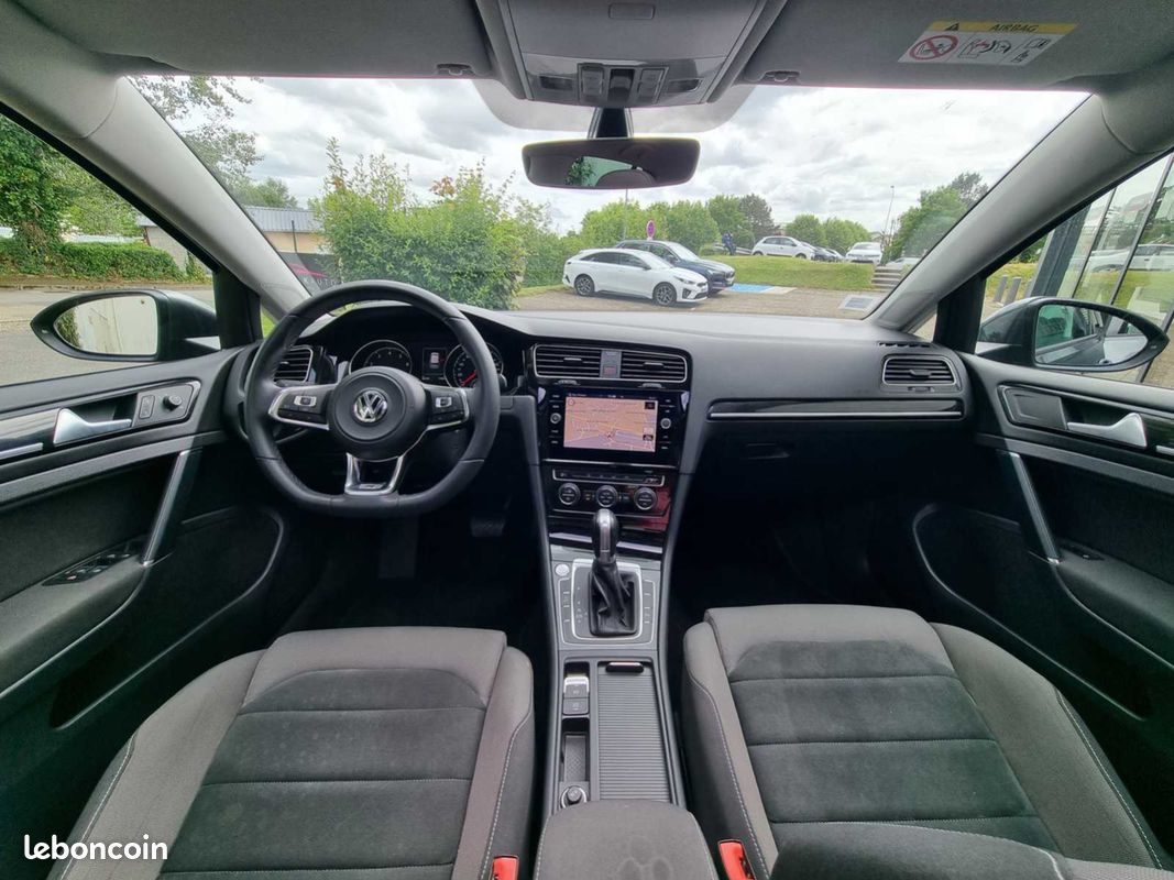 VOLKSWAGEN GOLF 1.5 TSI 150ch DSG7 R-LINE (image 19)
