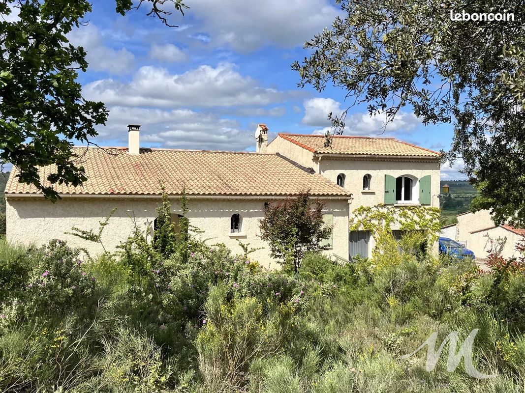 Maison 10 pièces 235 m² · à Tavernes · 235 m² · 695 000 €