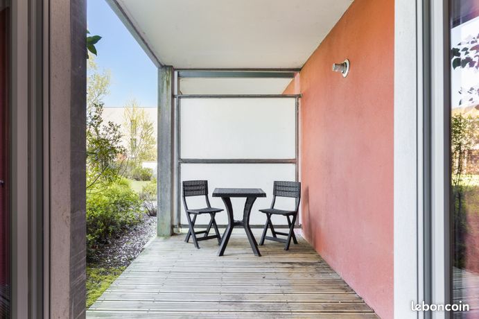 Appartement 1 pièce 33 m² — 9