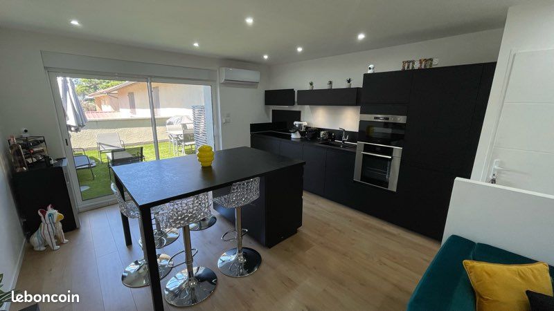 Appartement 3 pièces 83 m² · à Anneyron · 82,6 m² · 180 000 €