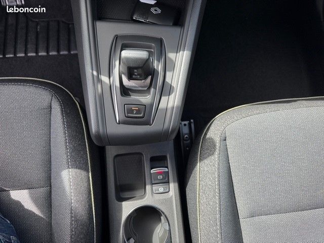 Renault Captur Techno Full Hybride E-Tech 160 (image 14)