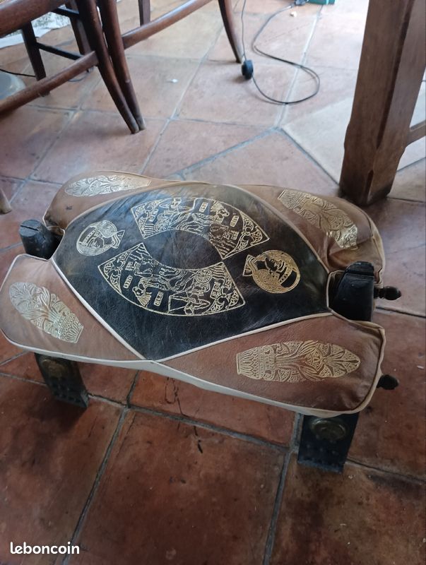 Tabouret d'appoint (image 1)