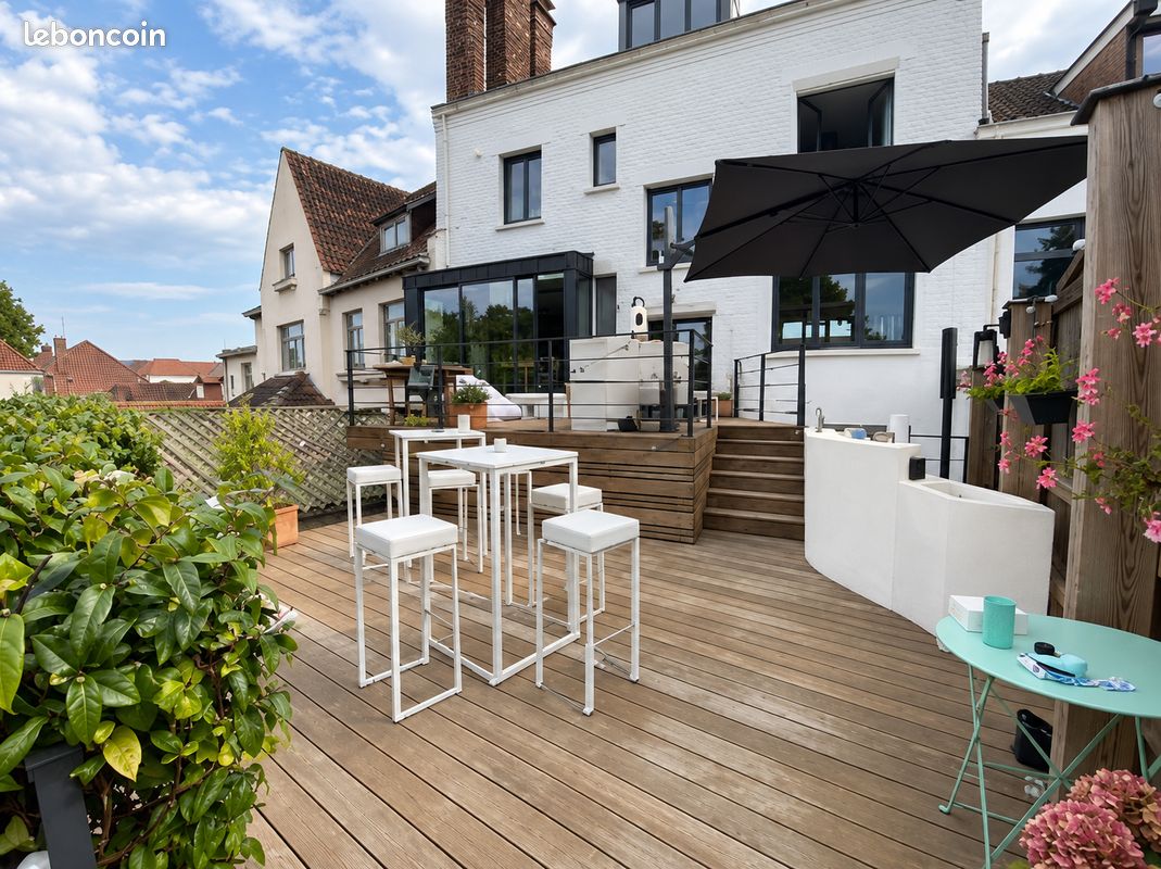 Maison 8 pièces 235 m² · à Templeuve-en-Pévèle · 235 m² · 641 000 €