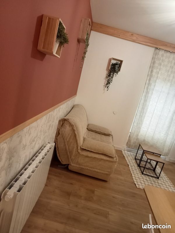 Appartement 2 pièces 30 m² · à Montbrison · 30 m² · 450 €