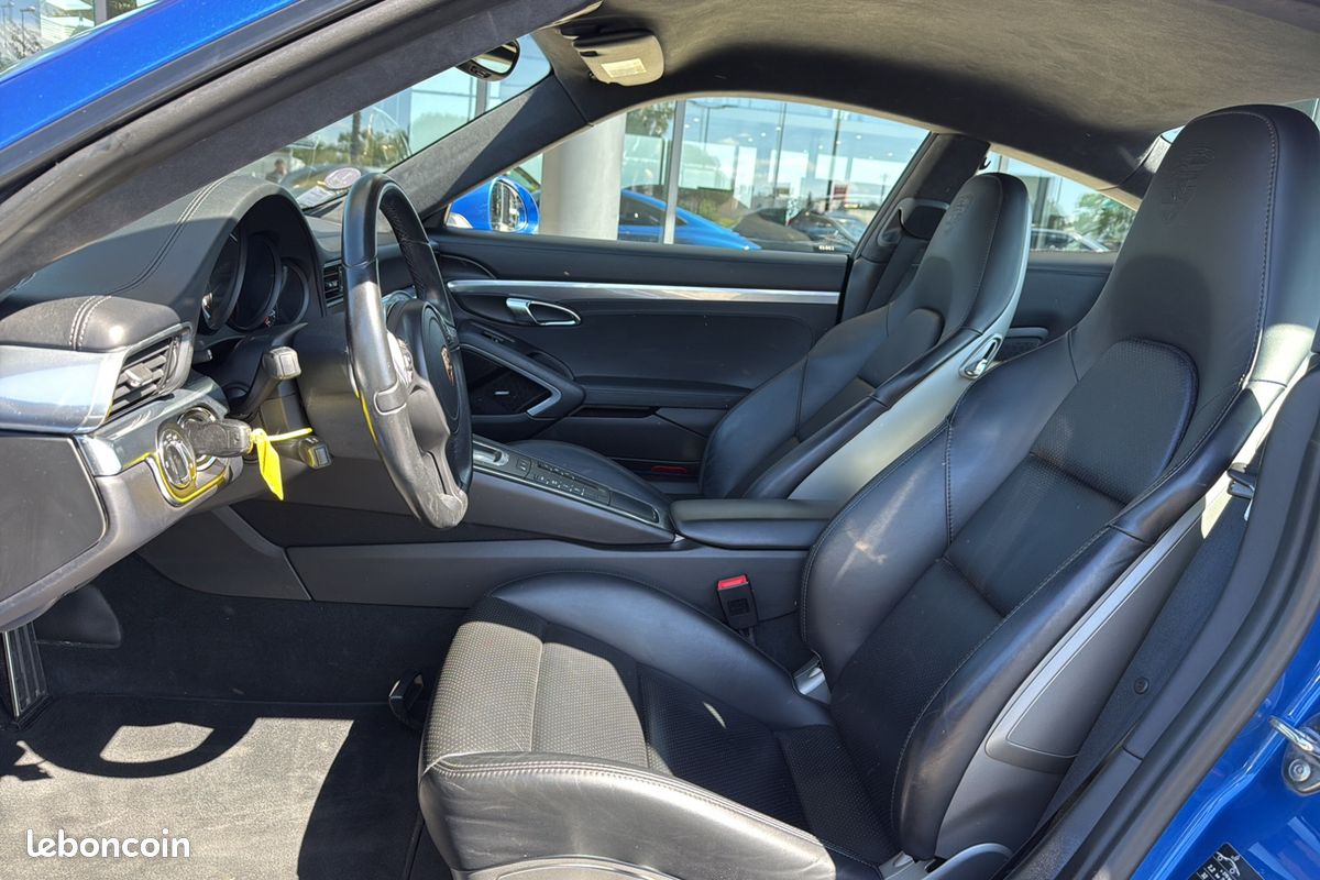 PORSCHE 911 Carrera 4S Coupé 3.8i 400 PDK (image 9)