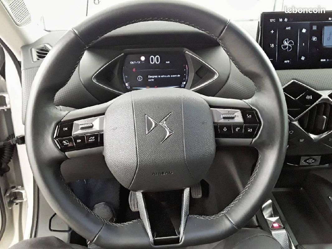DS 3 PureTech 100 BVM6 - Bastille (image 12)