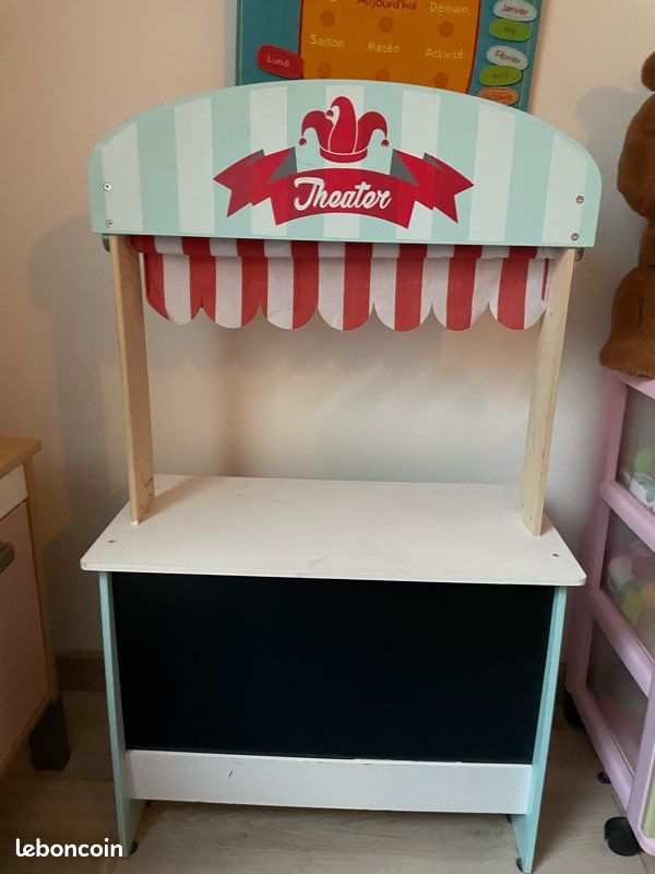 Marchande en bois théâtre Jeux Jouets - Main Image